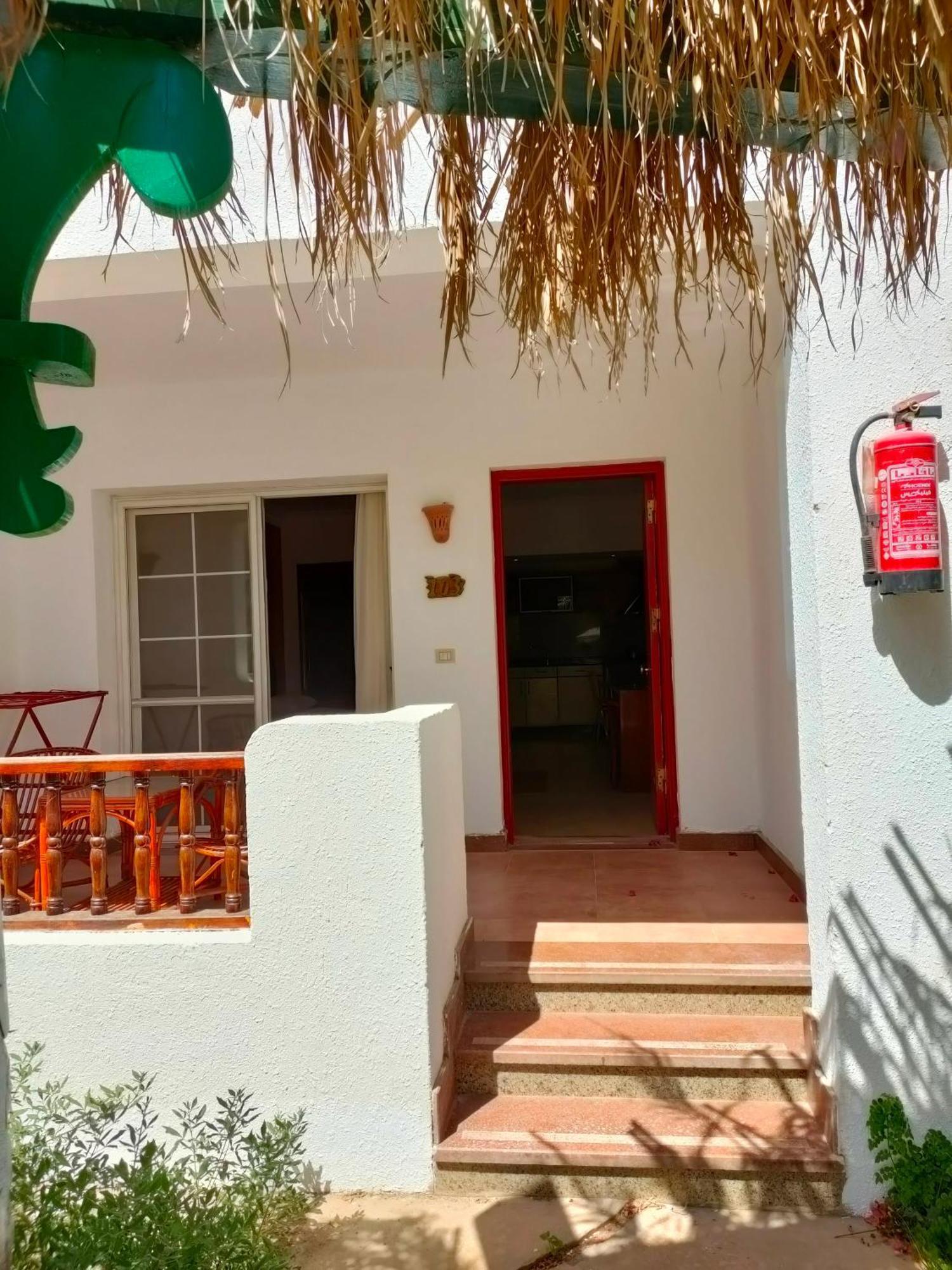 Herrmes Hostel Charm el-Cheikh Extérieur photo